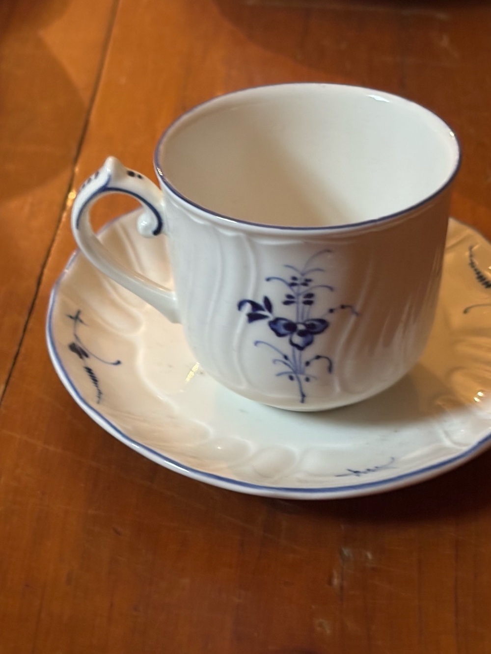 Old Luxembourg pattern porcelain teacup set
